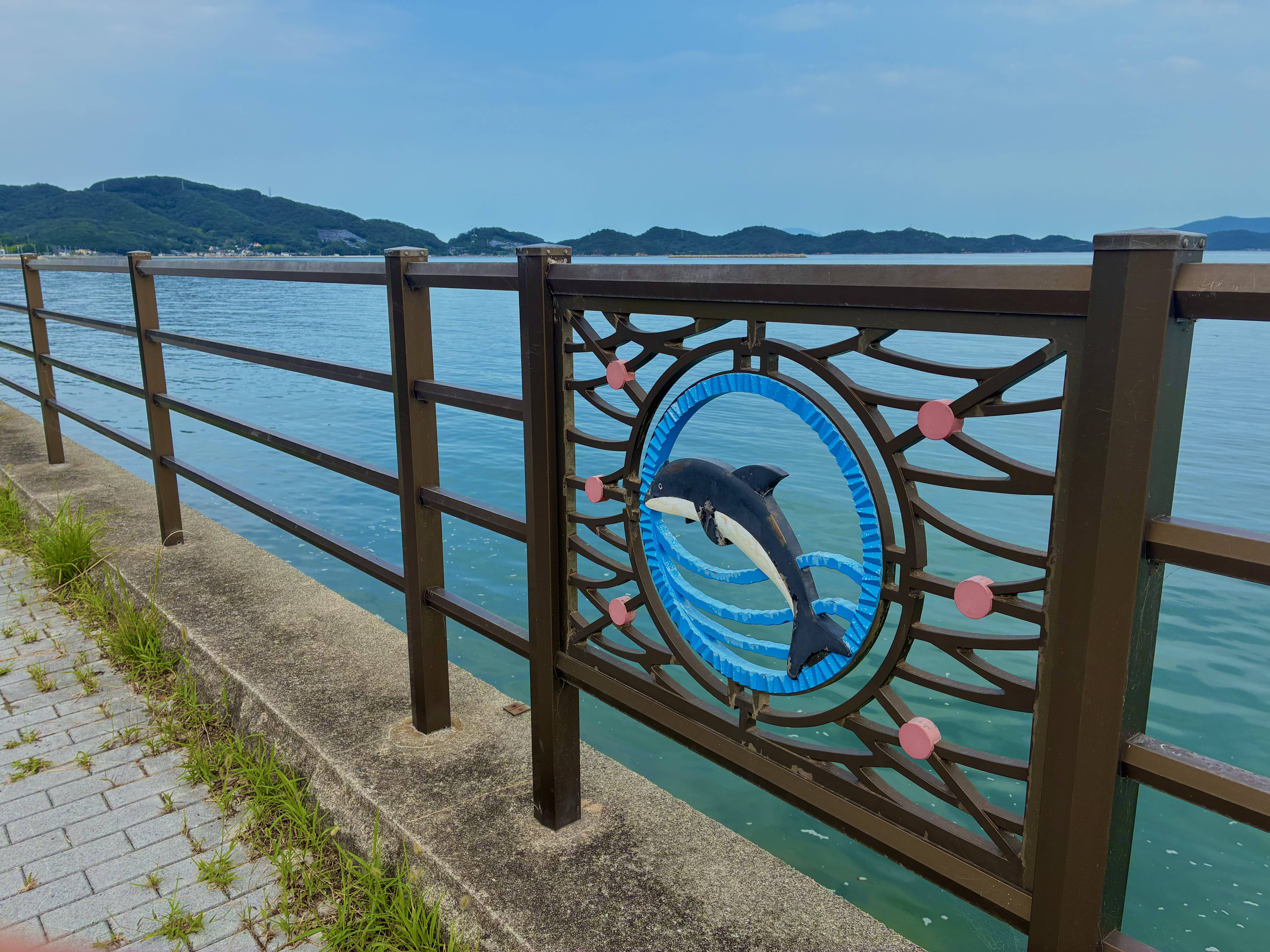 野々浜マリンタウン周辺の海沿いの風景