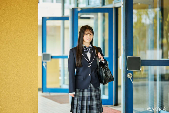 「O.C.S.D.」制服モデルの写真（岡山県立倉敷中央高等学校の制服）