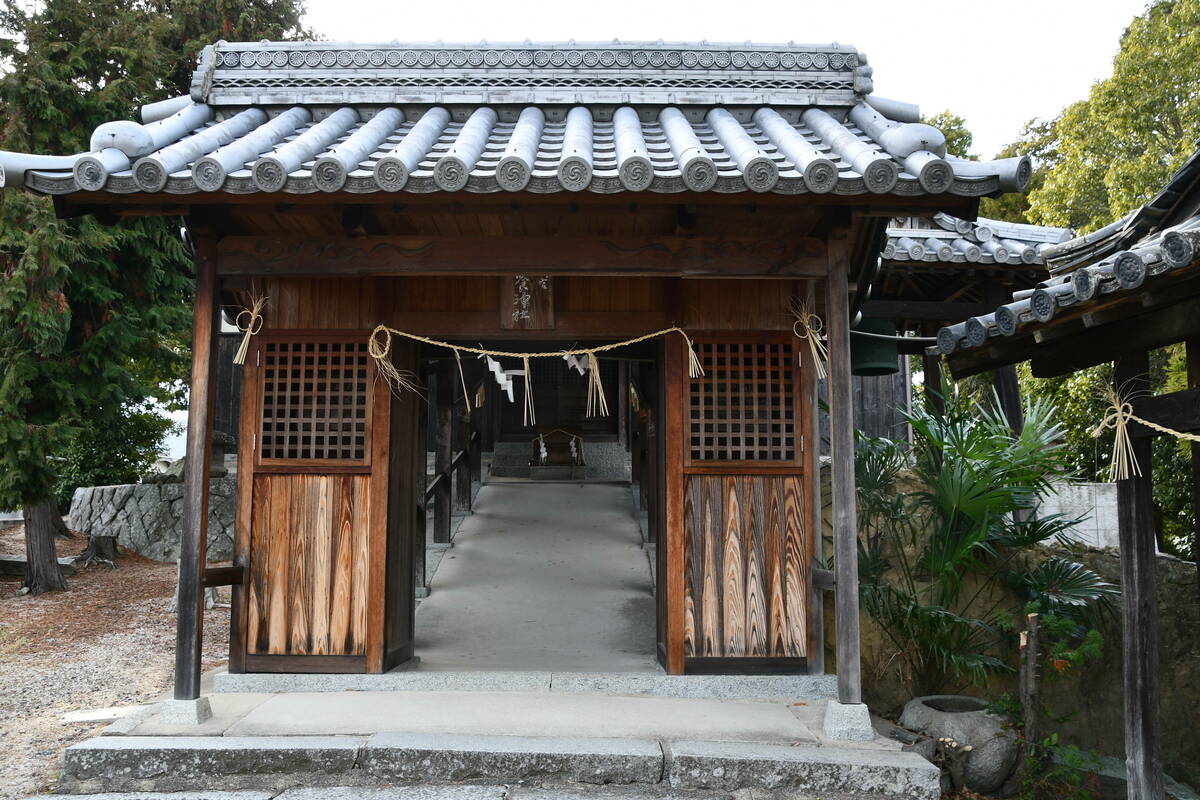 鯉喰神社の外観写真