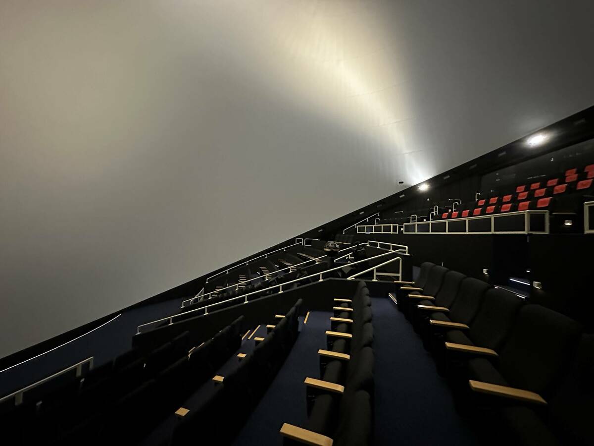「プラネタリウム」&「全天周映画」鑑賞施設の写真 その1