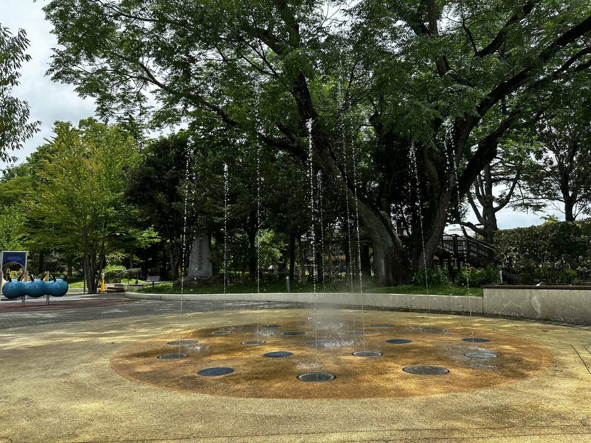 倉敷みらい公園のポップジェット噴水の写真 その1