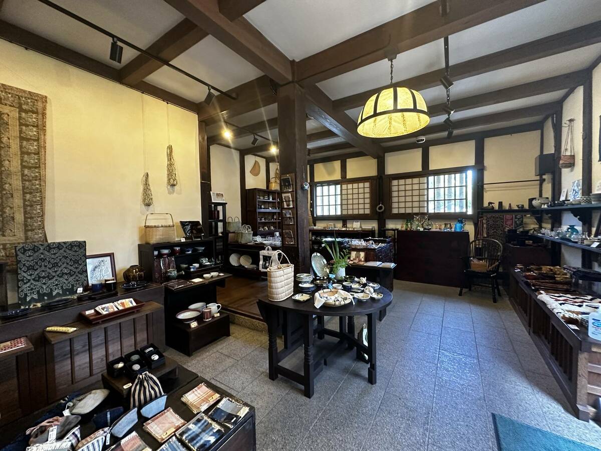 ショップ全景