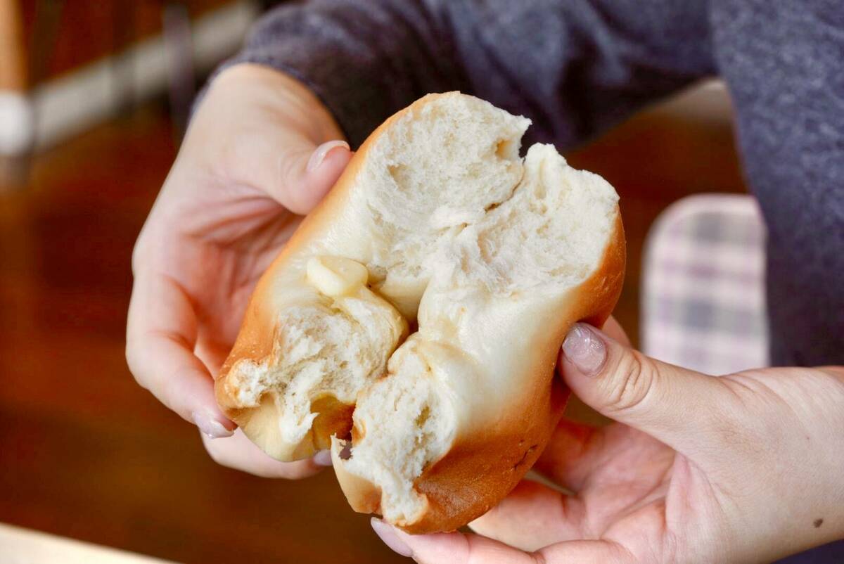 ベーグルを割ってみたら・・・